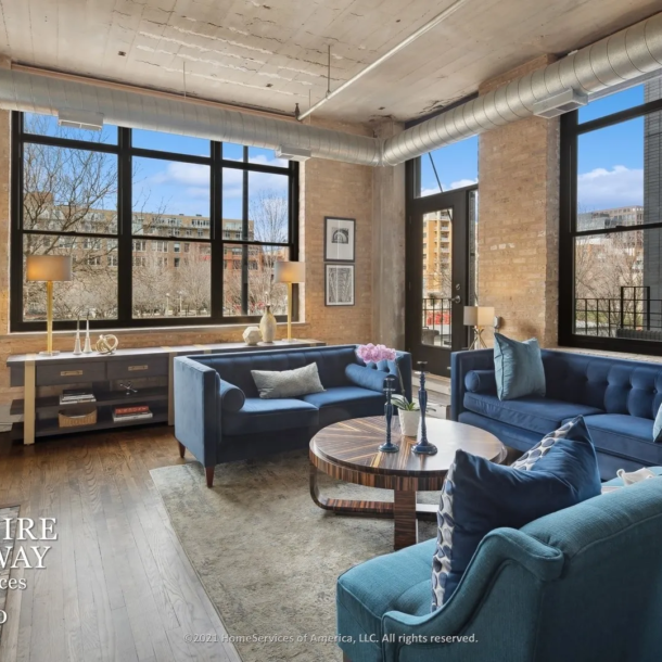 850 W Adams St Apt 2D, Chicago, IL